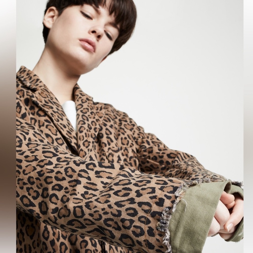 New without tags R13 cotton distressed leopard print coat. Size medium. - Picture 2 of 16